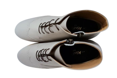 【…AShiOtO A91330 ライトグレー】サイドジップメダリオンチャッカーブーツ